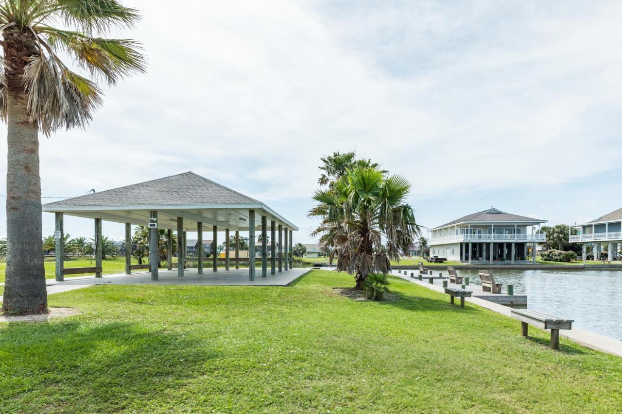 Las Palmas Retreat Galveston Exterior photo